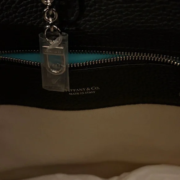 NWT Large Return To Tiffany Heart Bag - Picture 6 of 12